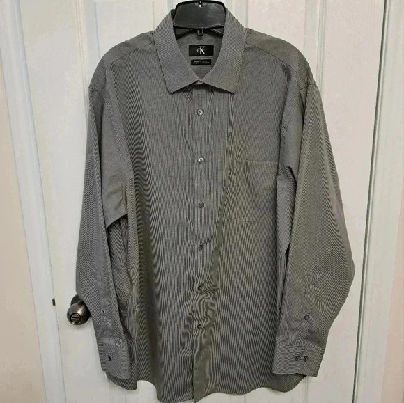 Calvin Klein Men's  Dress Shirt Grey Cotton 17 - 32/33 Micro Check Non Iron - Picture 12 of 12
